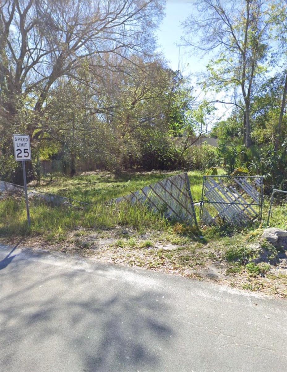 Listing Details for 837 Crawford Street, LAKELAND, FL 33805