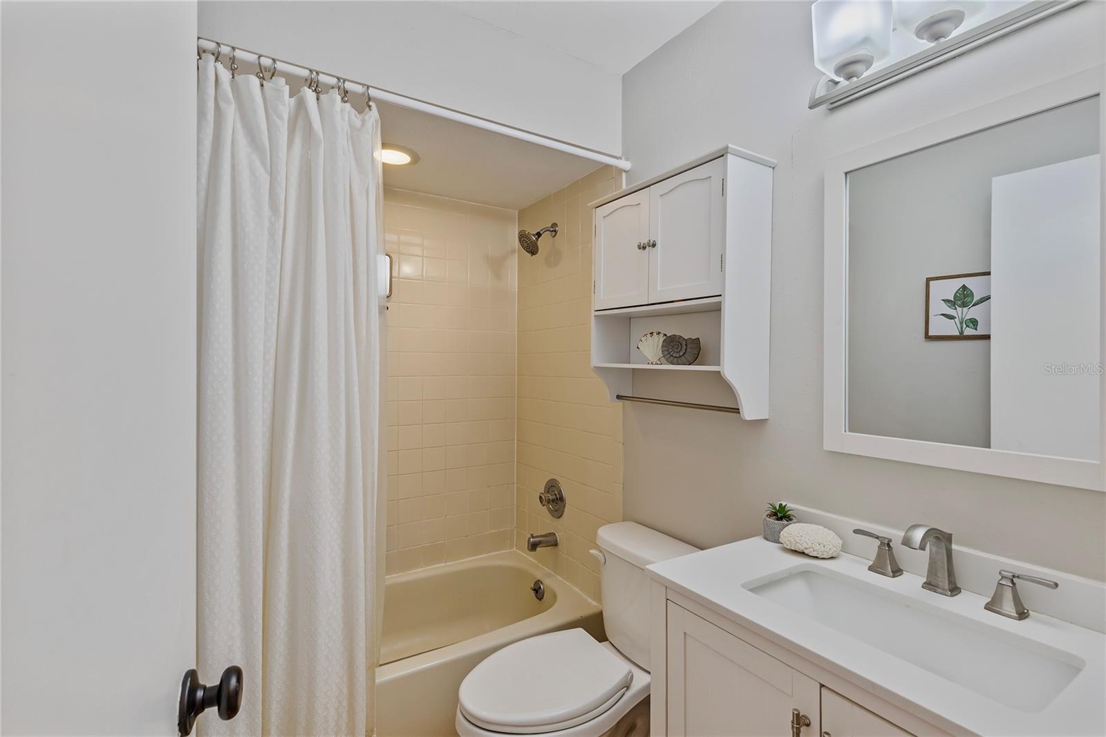 Image 12 of 33 For 3106 Whispering Drive S