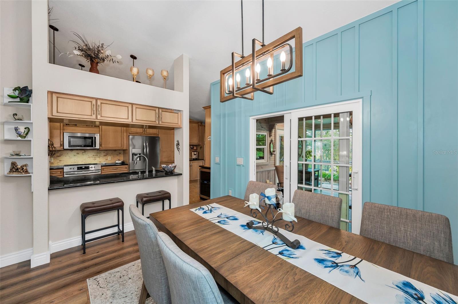 Image 13 of 71 For 8742 Bermuda Lane