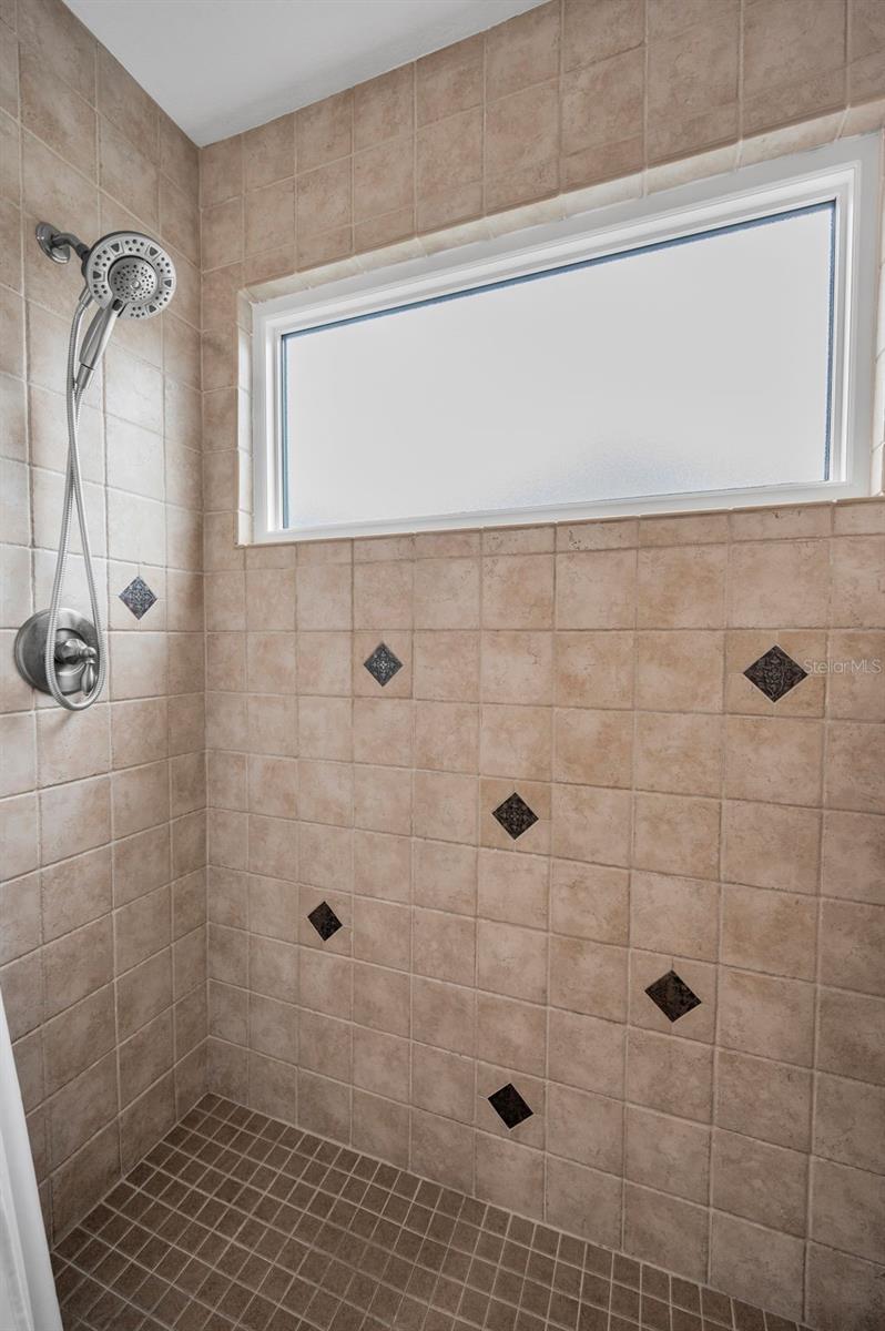 Image 33 of 71 For 8742 Bermuda Lane