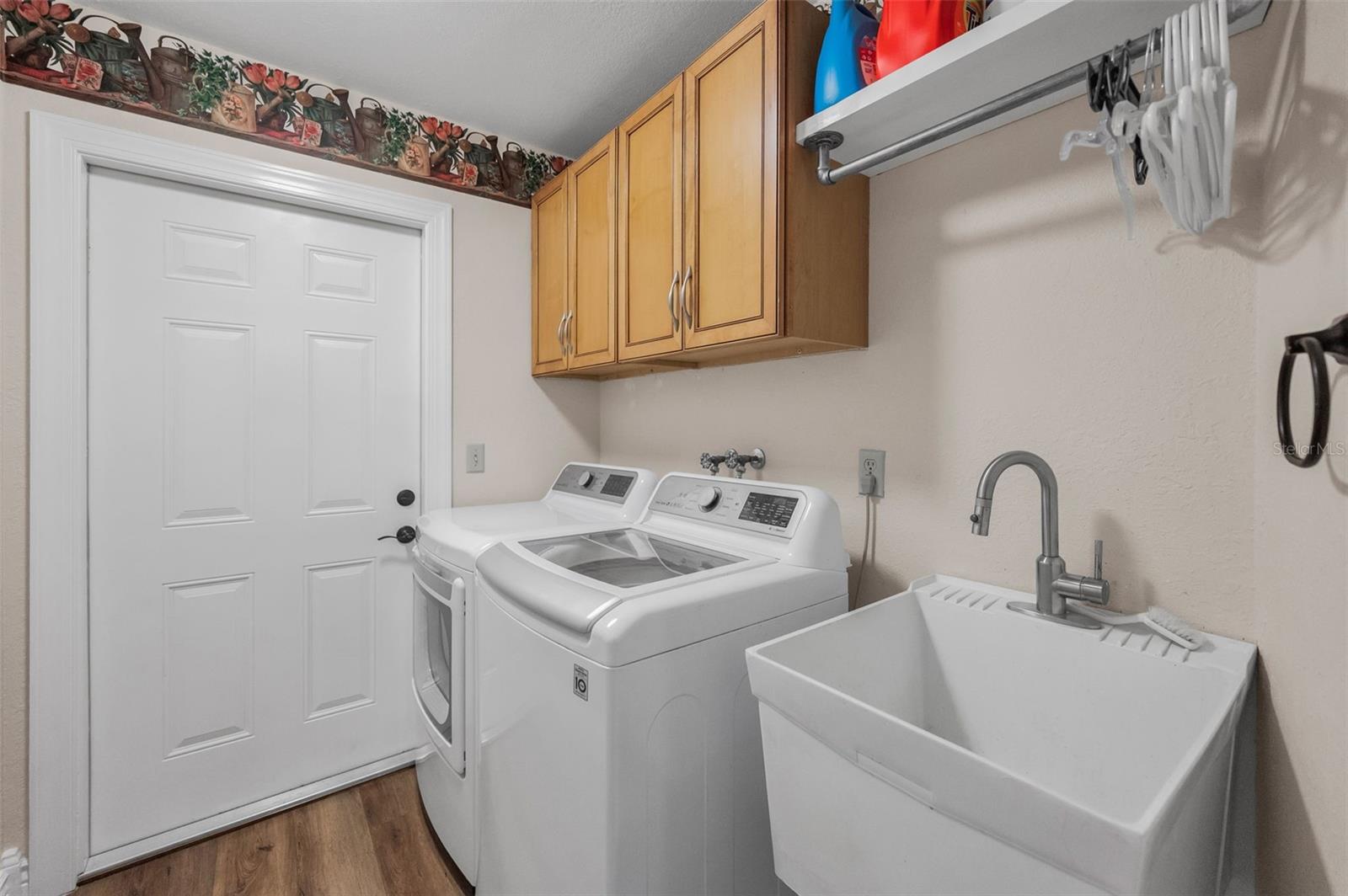 Image 36 of 71 For 8742 Bermuda Lane