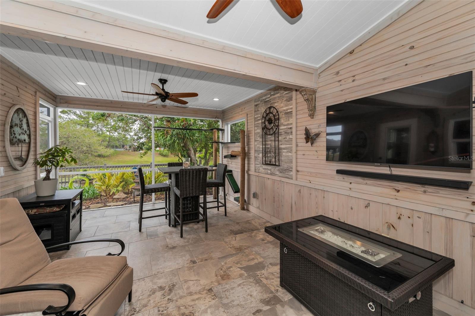 Image 37 of 71 For 8742 Bermuda Lane