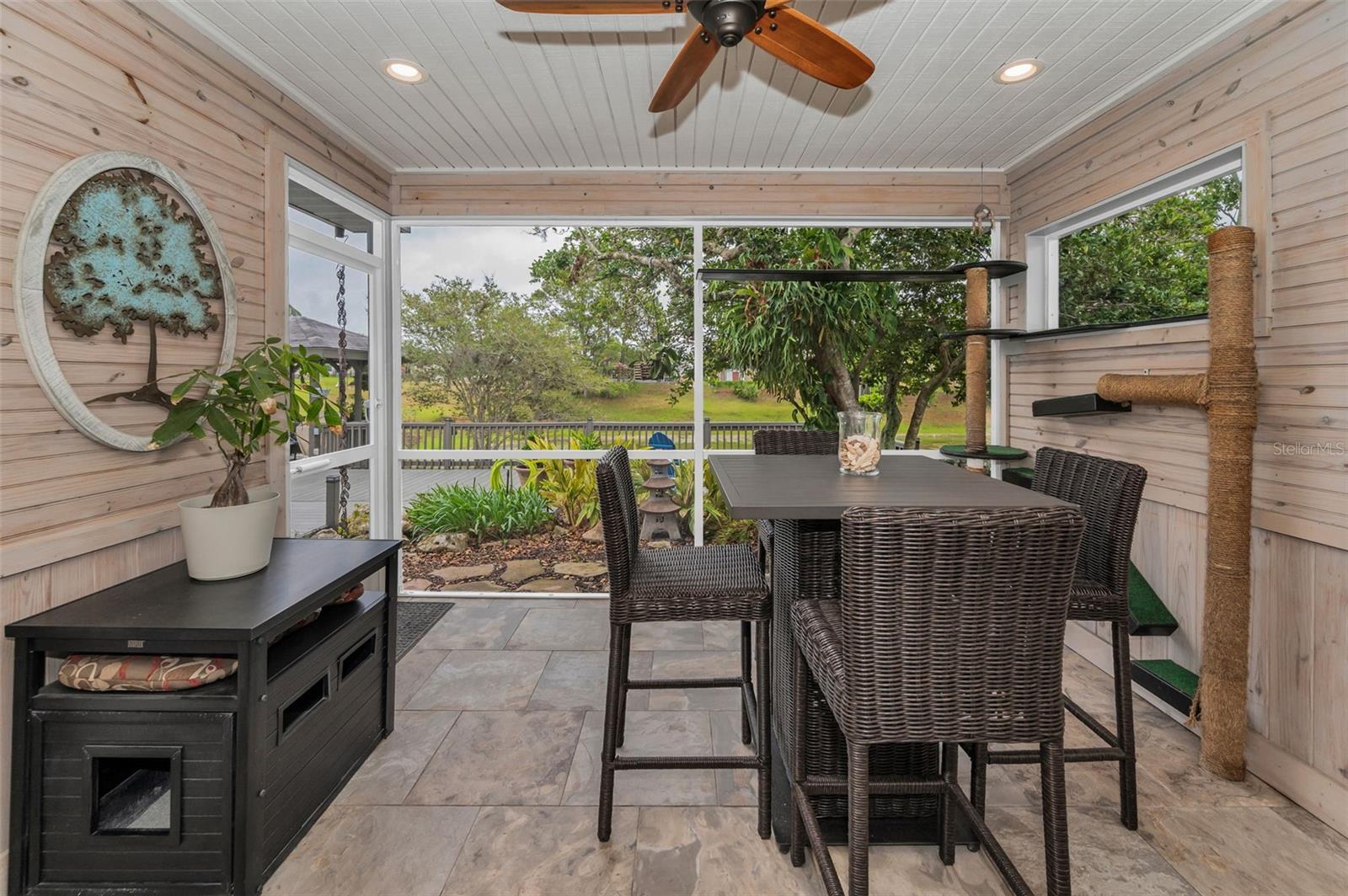 Image 38 of 71 For 8742 Bermuda Lane