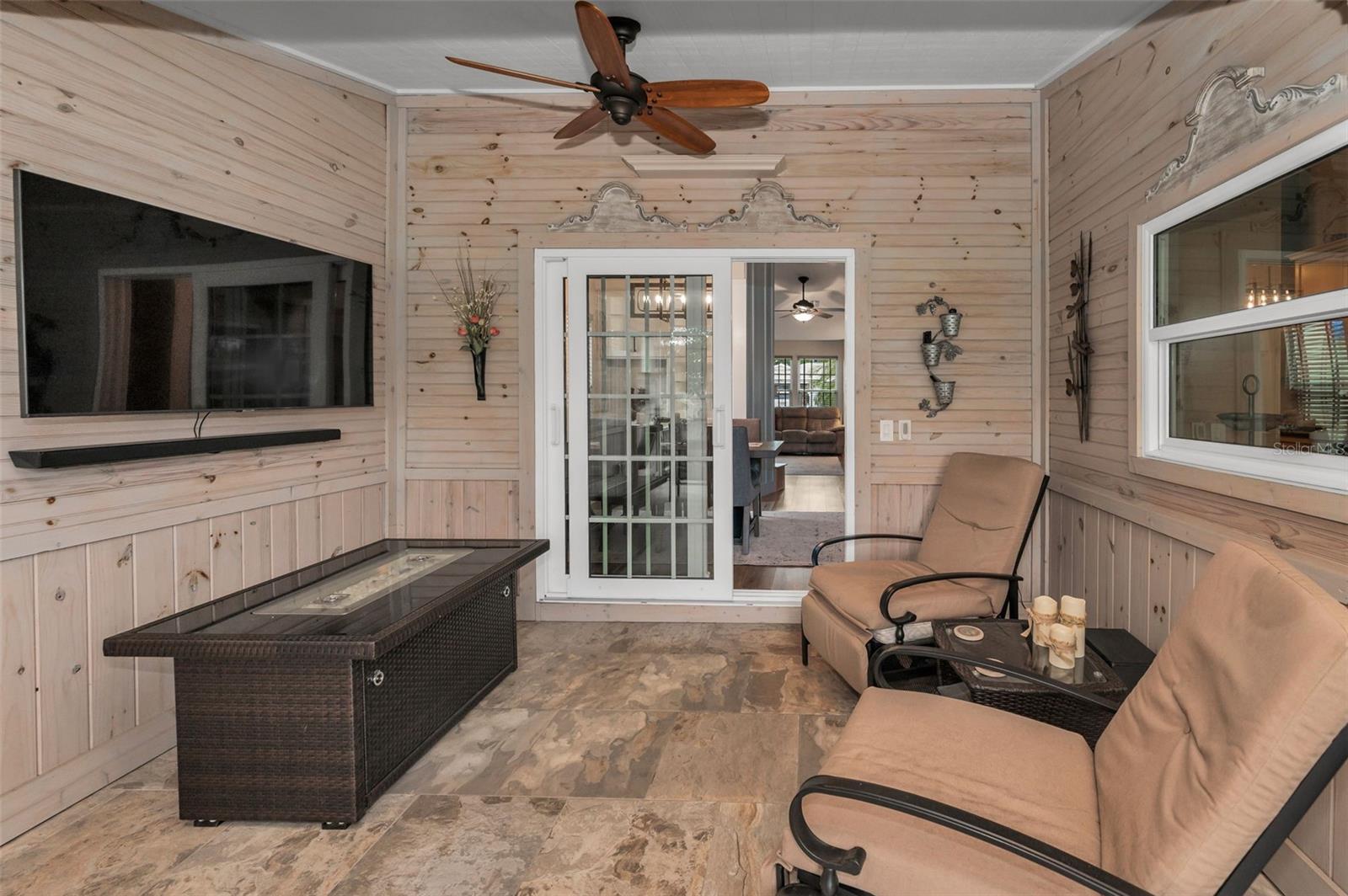 Image 40 of 71 For 8742 Bermuda Lane