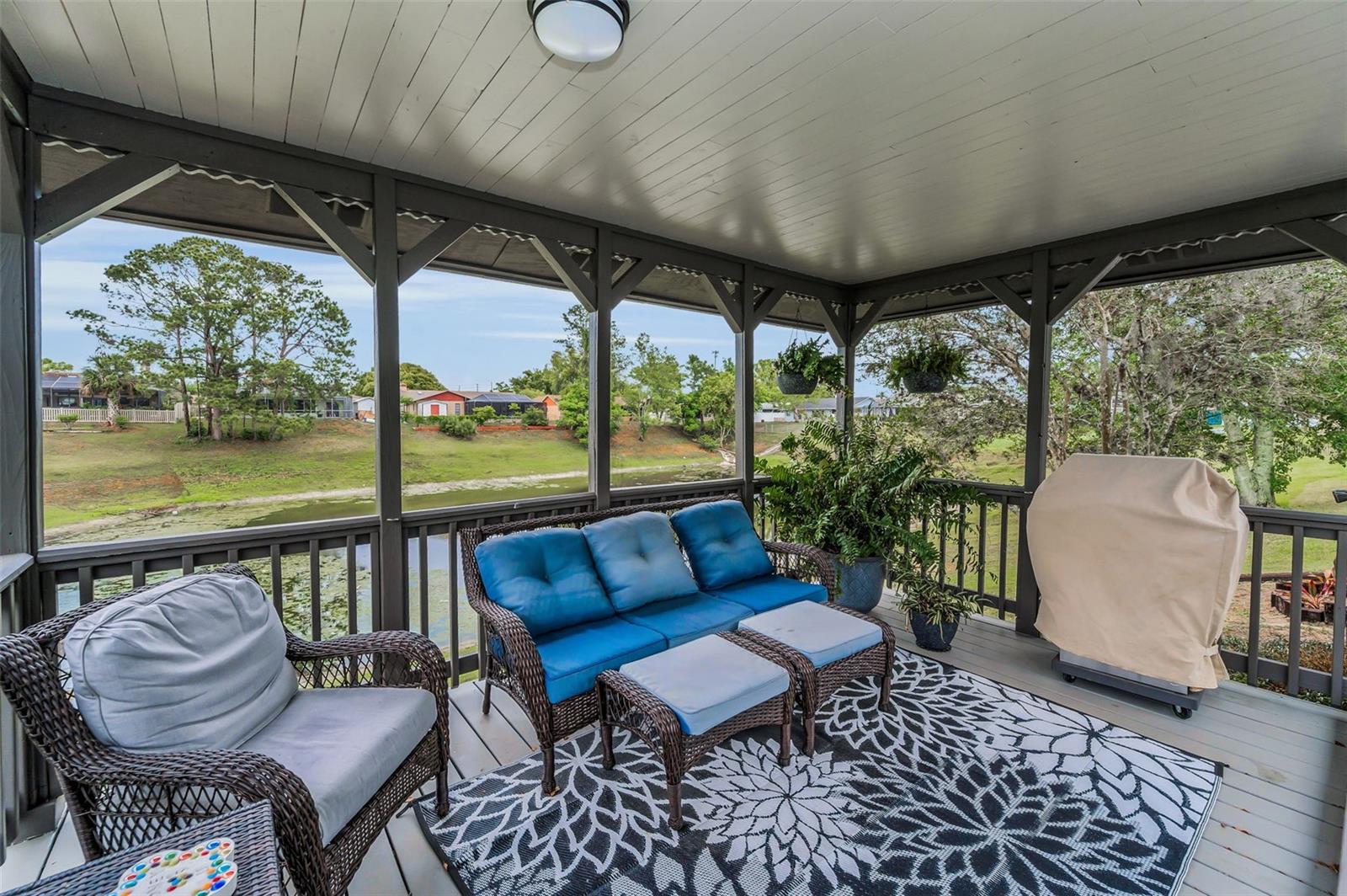 Image 44 of 71 For 8742 Bermuda Lane