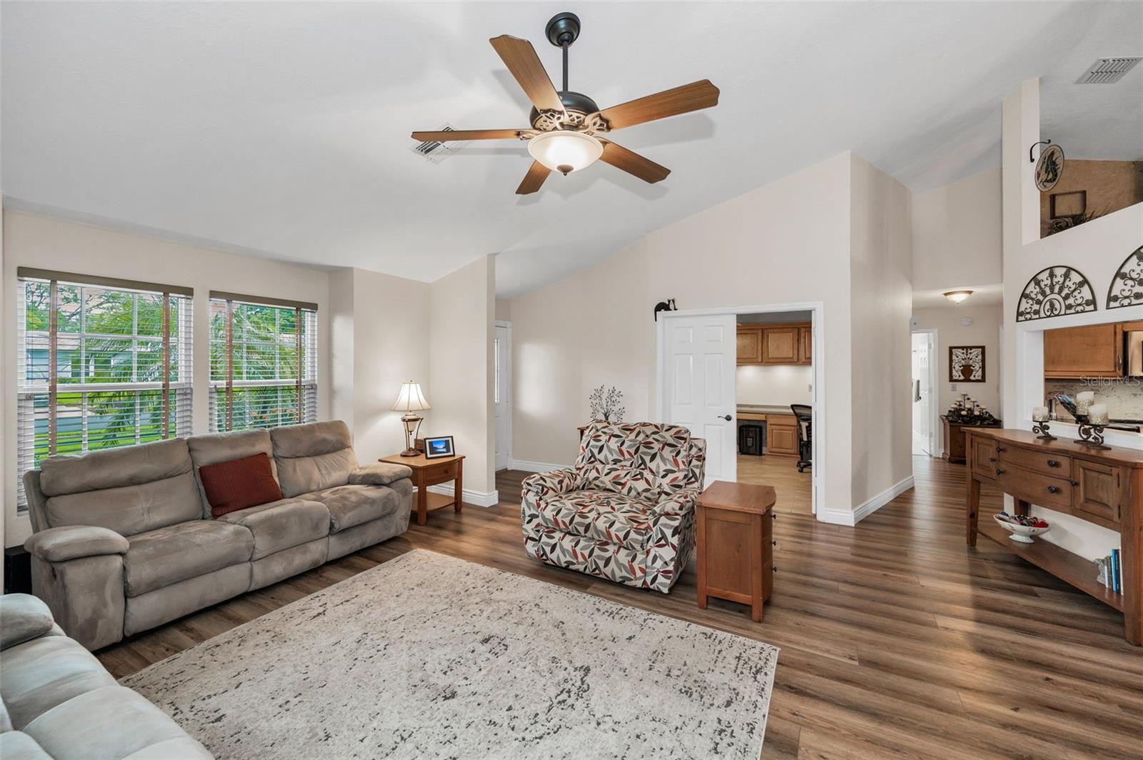 Image 8 of 71 For 8742 Bermuda Lane
