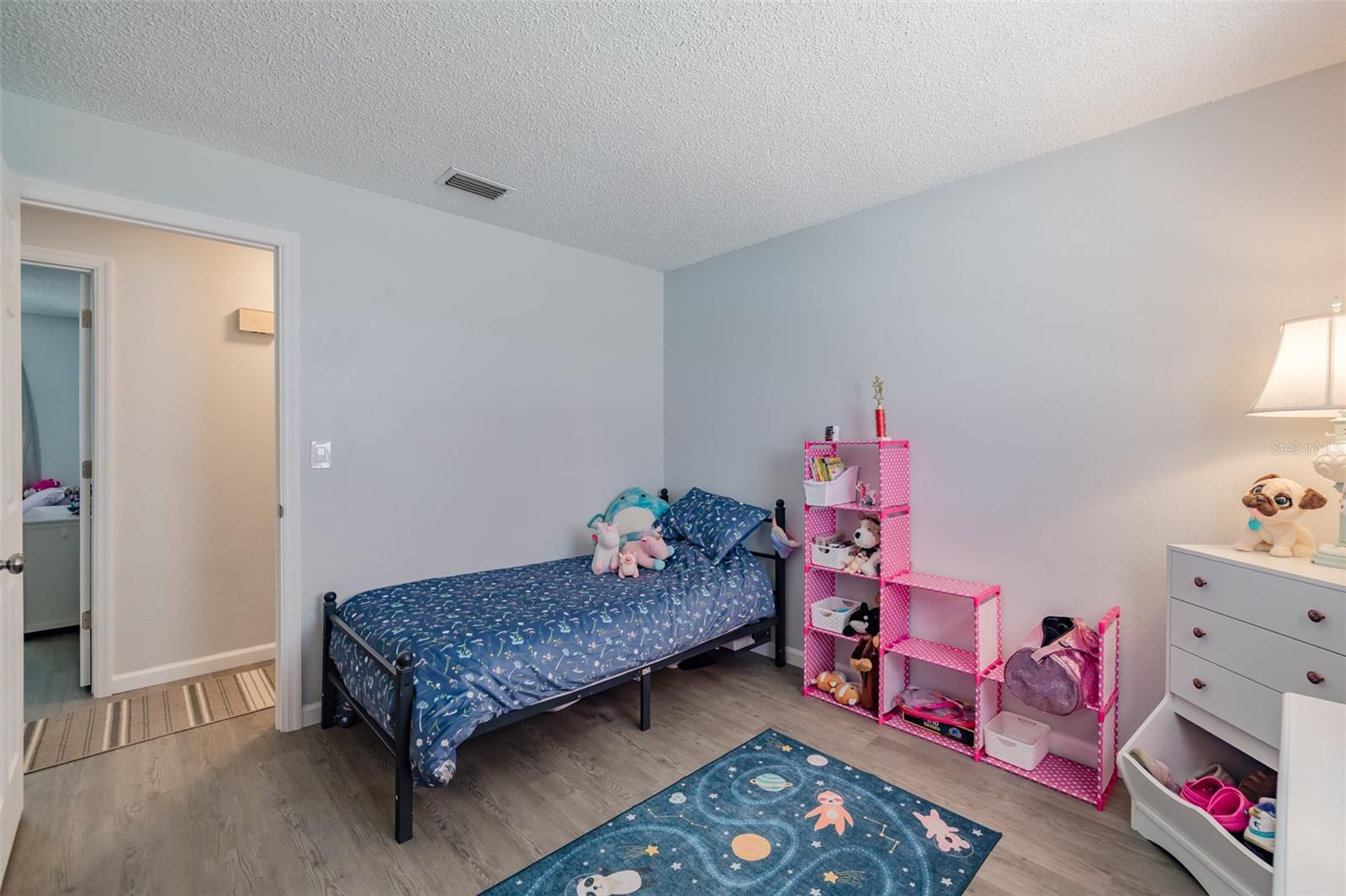 Image 17 of 34 For 428 Flamingo Drive