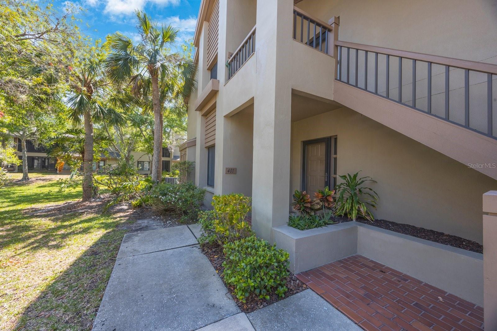 Image 4 of 40 For 3016 Landmark Boulevard 401