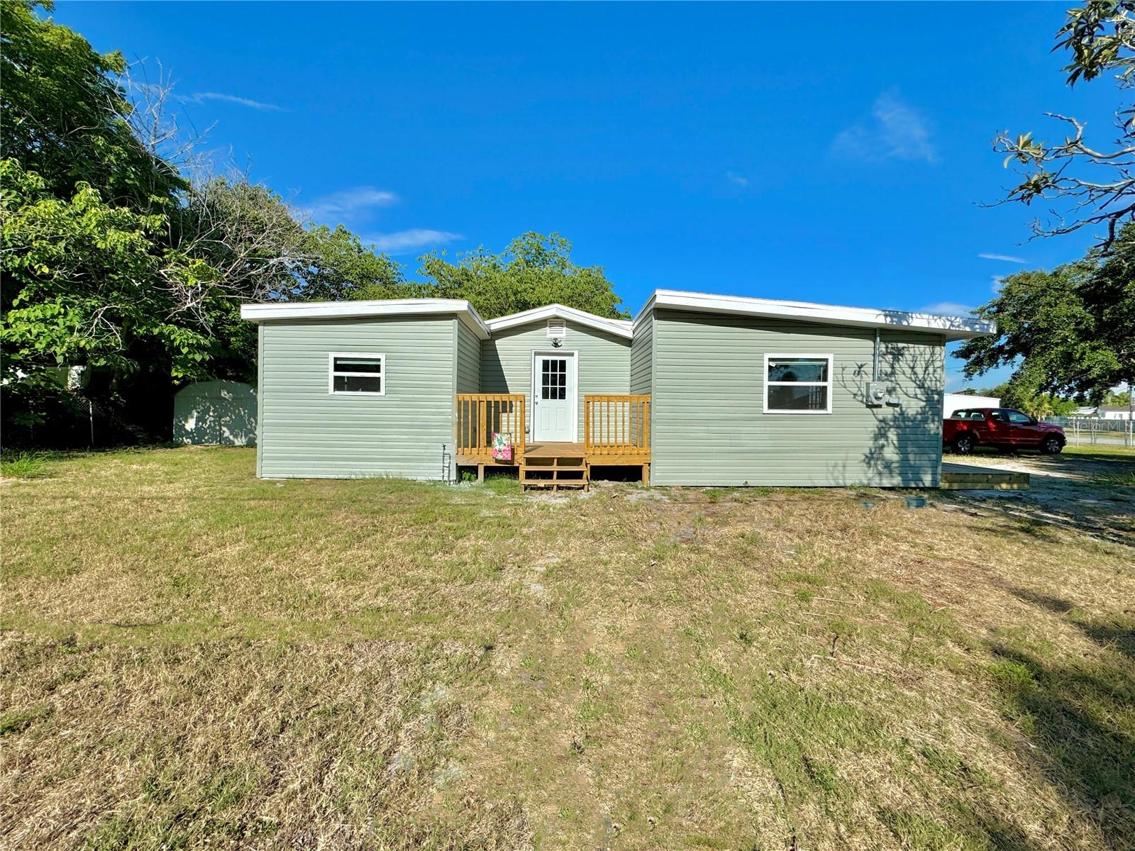 Image 3 of 34 For 11008 Pine Tree Lane