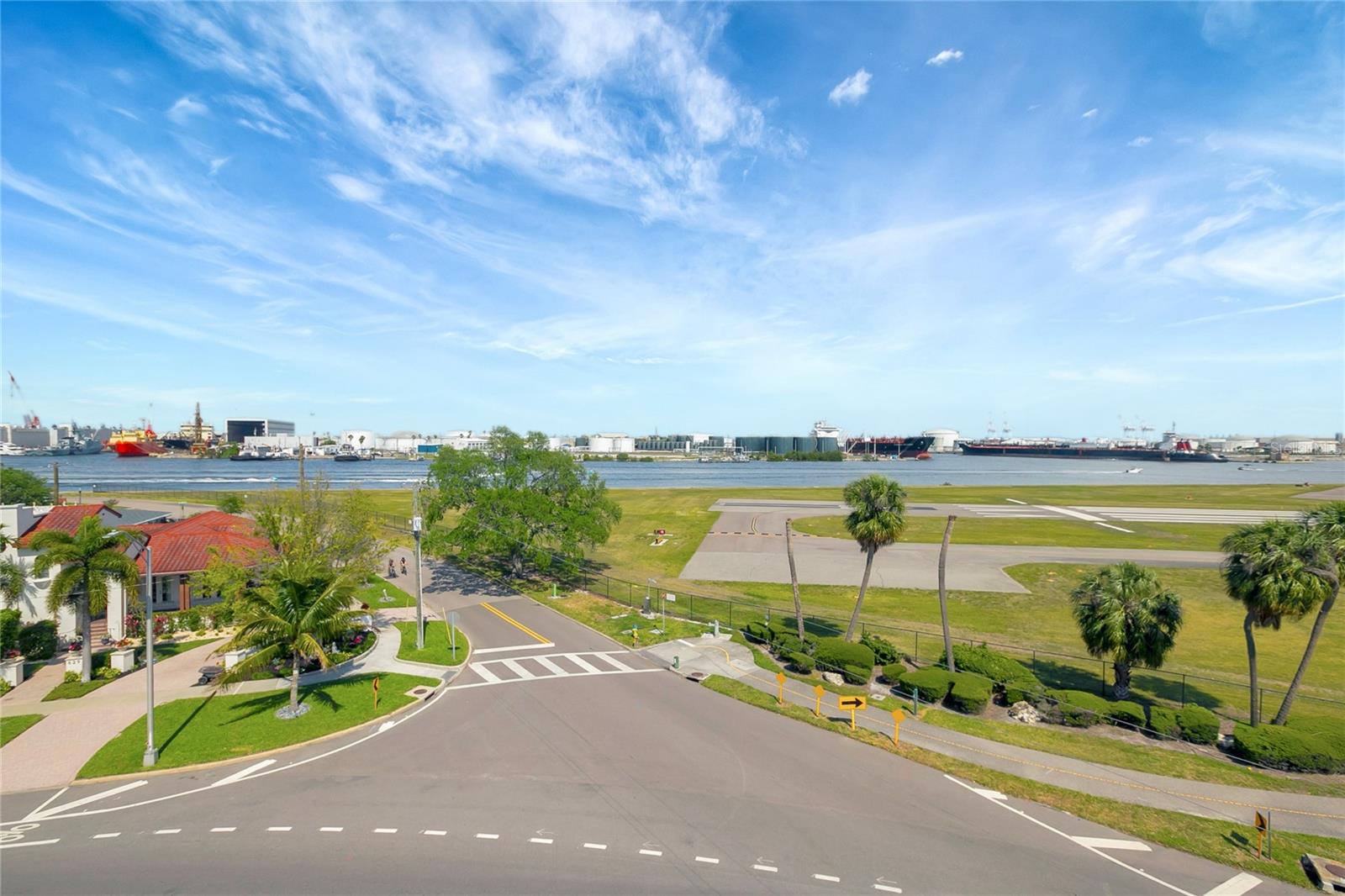Image 11 of 11 For 632 Davis Boulevard