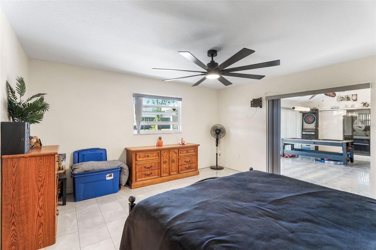 Image 21 of 27 For 25337 Durango Court