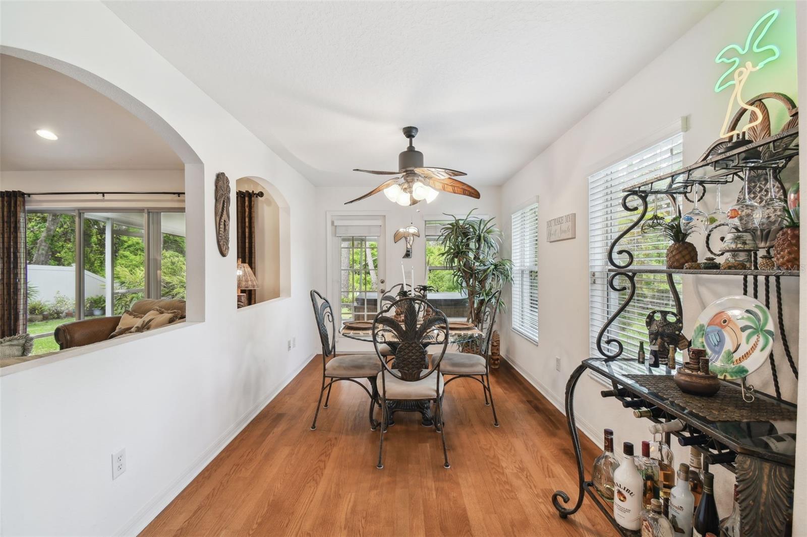 Image 15 of 58 For 21840 Waverly Shores Lane