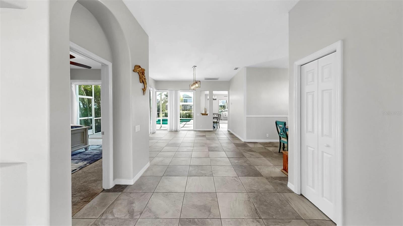 Image 14 of 68 For 4604 Blue Marlin Drive