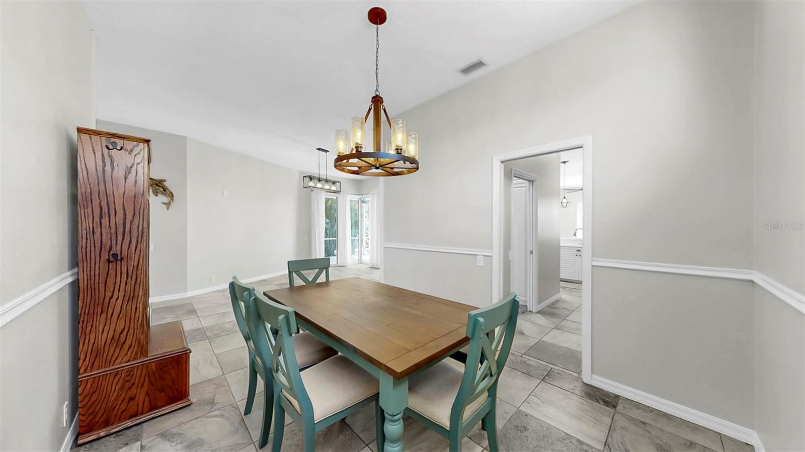 Image 19 of 68 For 4604 Blue Marlin Drive