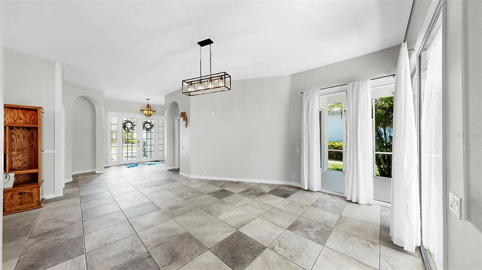 Image 22 of 68 For 4604 Blue Marlin Drive