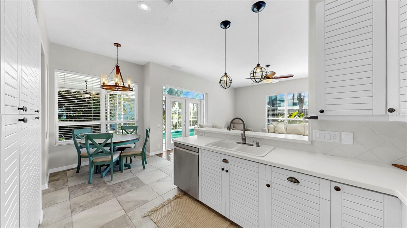 Image 23 of 68 For 4604 Blue Marlin Drive