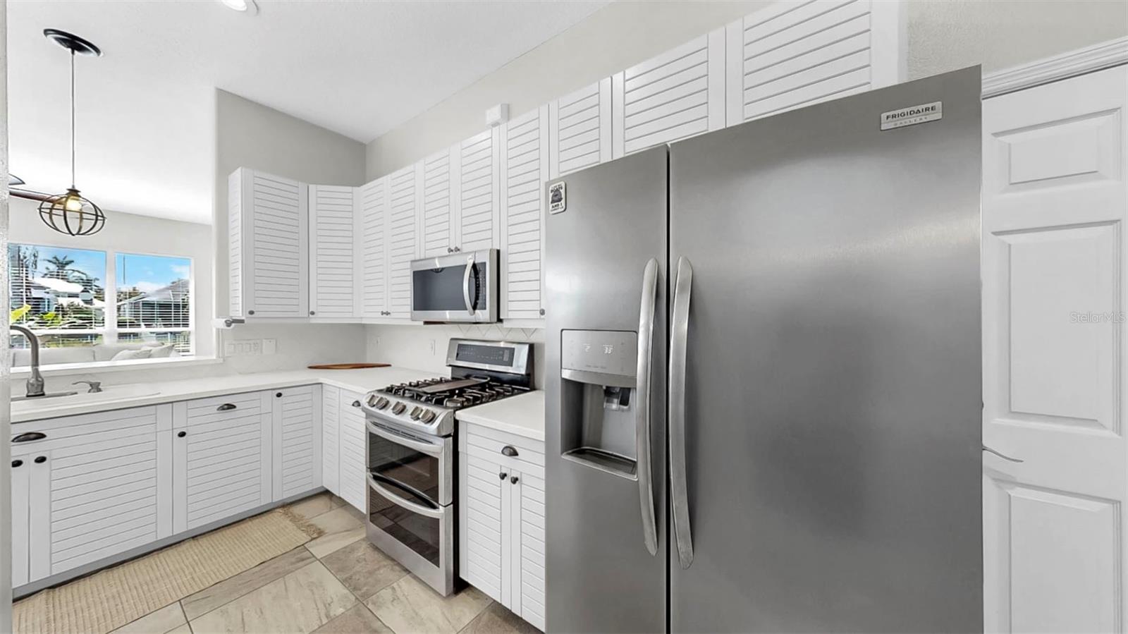 Image 28 of 68 For 4604 Blue Marlin Drive