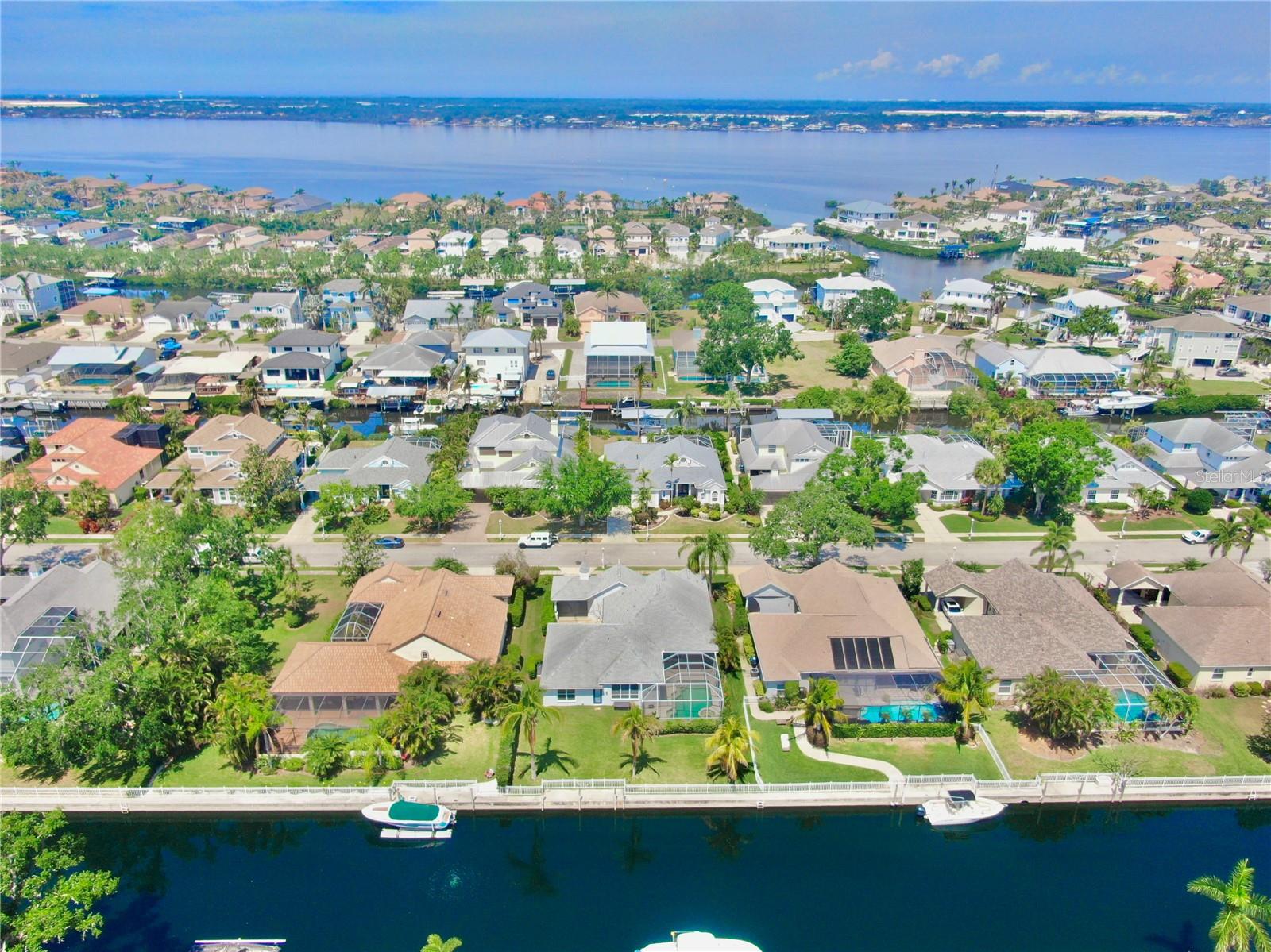 Image 4 of 68 For 4604 Blue Marlin Drive