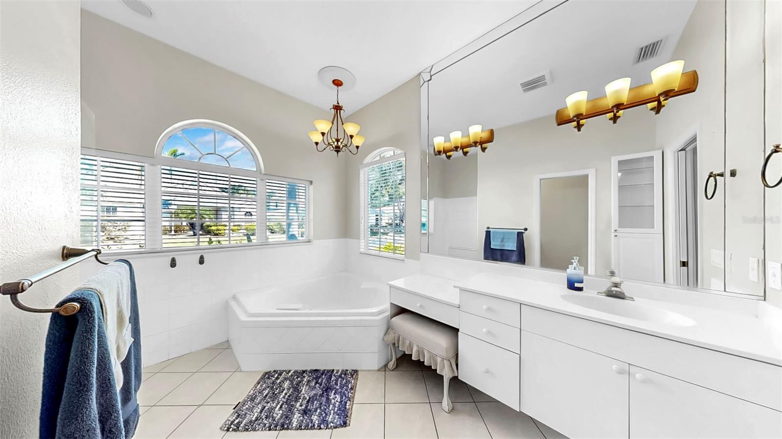 Image 43 of 68 For 4604 Blue Marlin Drive