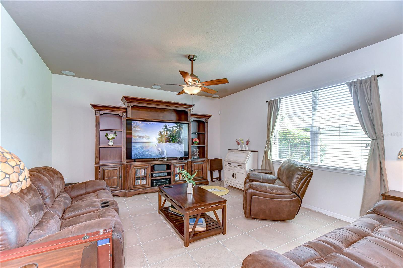 Image 10 of 27 For 11231 Spring Point Circle