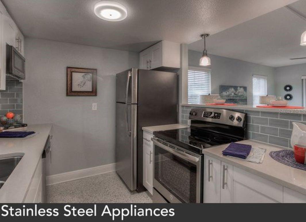 Image 18 of 21 For 1846 Shore Drive S 117