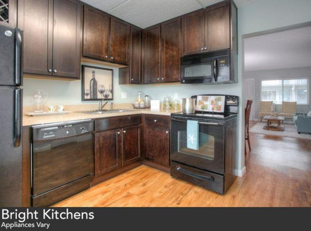 Image 2 of 21 For 1846 Shore Drive S 117