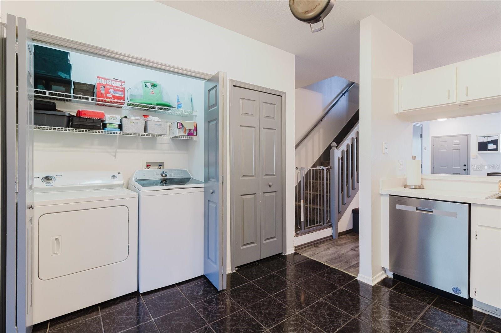 Listing photo id 11 for 12436 Berkeley Square Drive