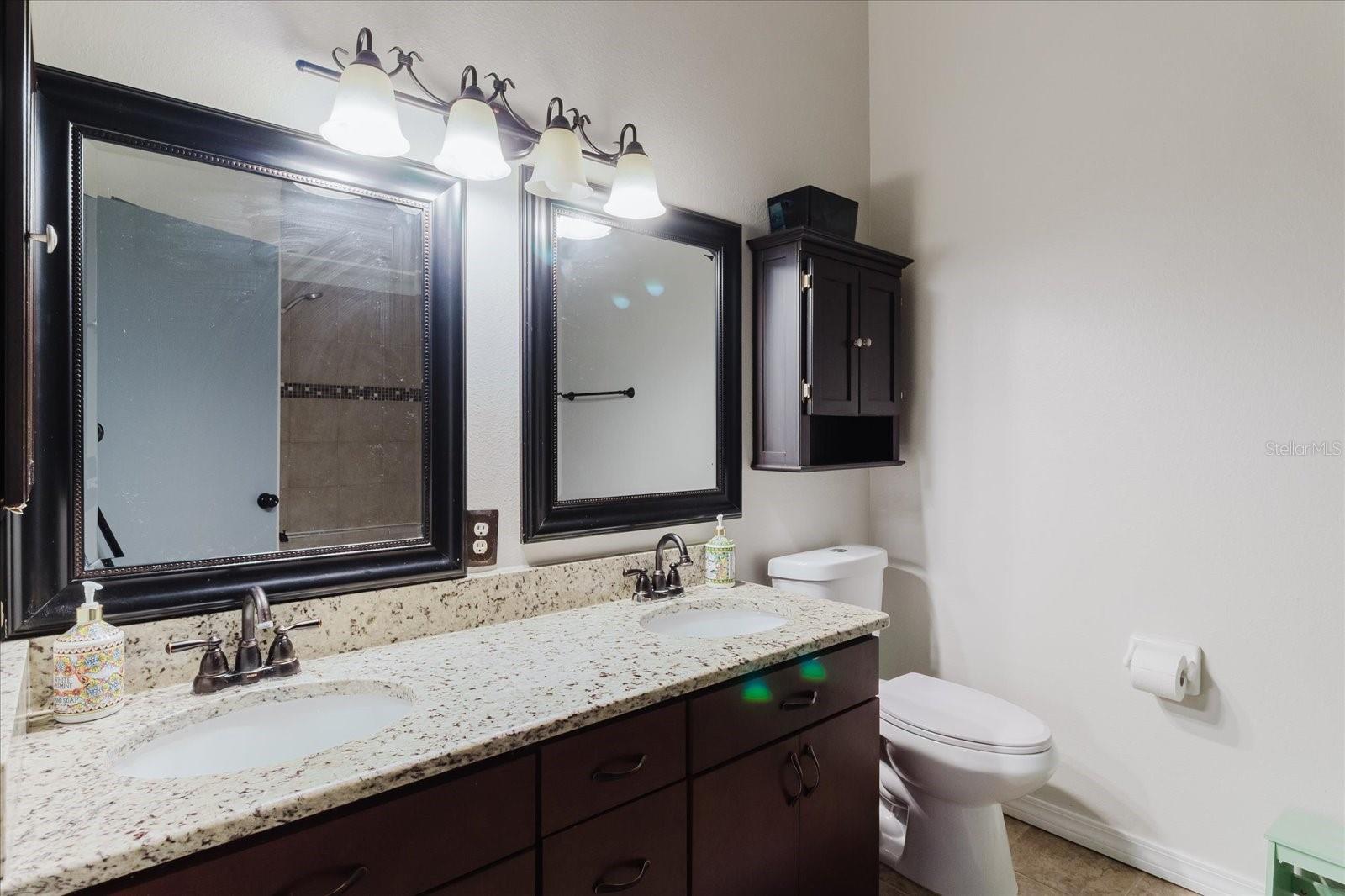 Listing photo id 22 for 12436 Berkeley Square Drive