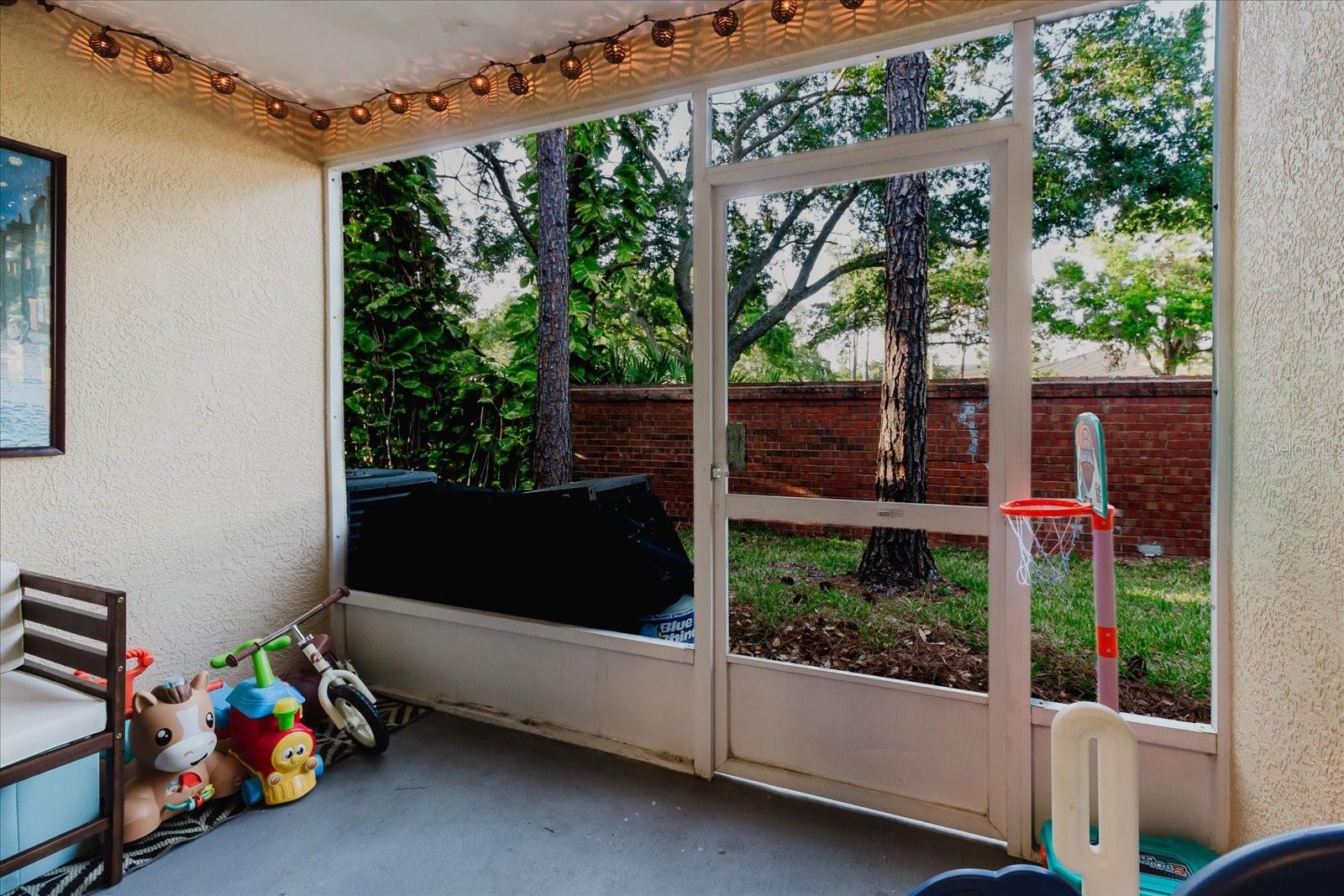 Listing photo id 29 for 12436 Berkeley Square Drive
