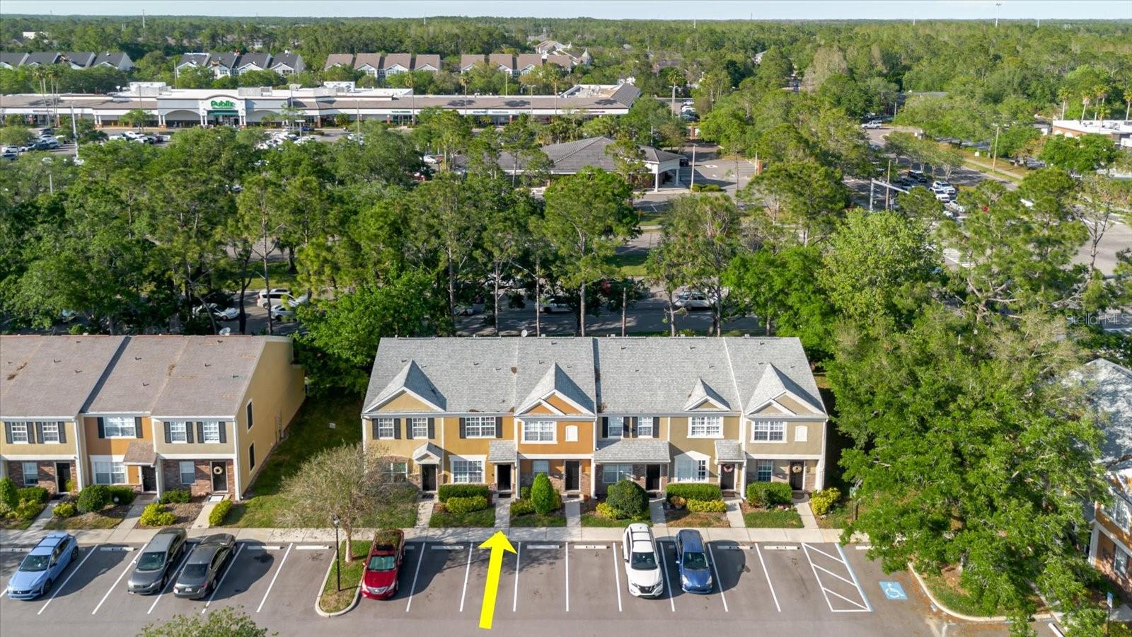 Listing photo id 31 for 12436 Berkeley Square Drive