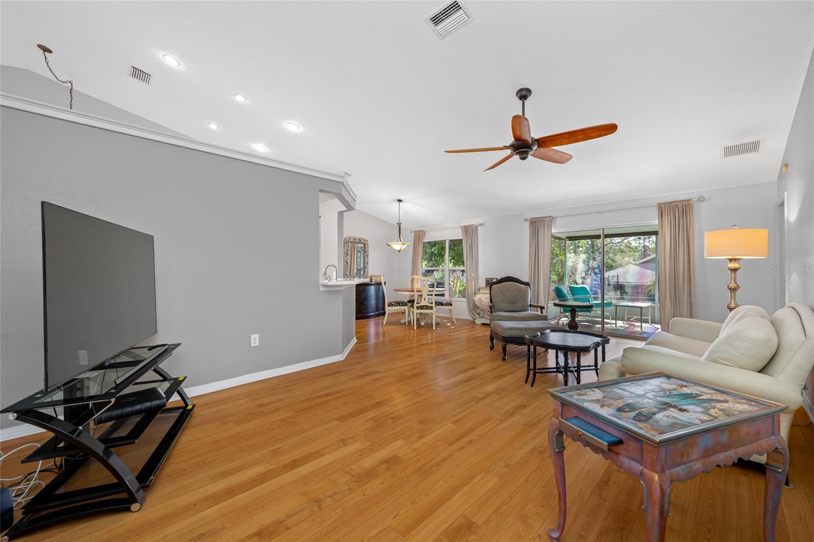 Image 2 of 36 For 1610 Navigator Lane