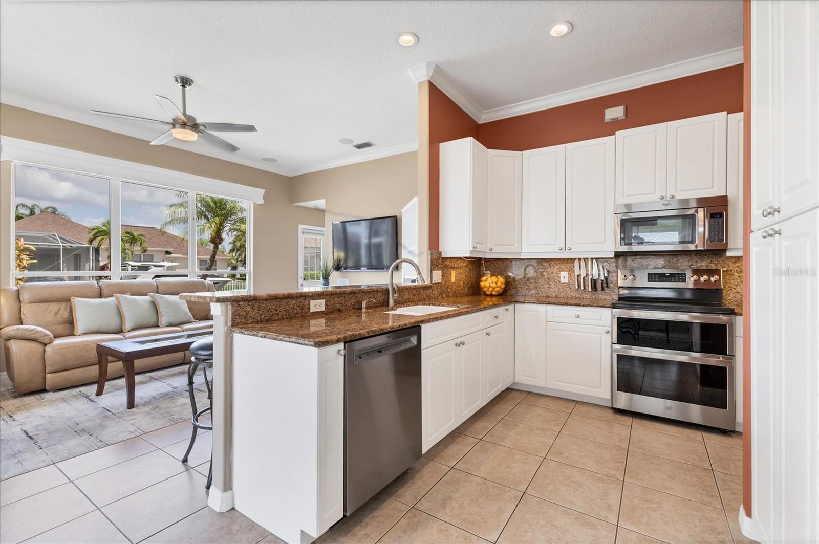 Image 16 of 58 For 4743 Compass Drive