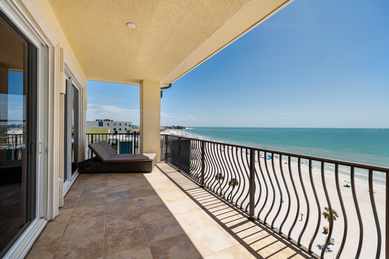 Image 16 of 73 For 13600 Gulf Boulevard 700a