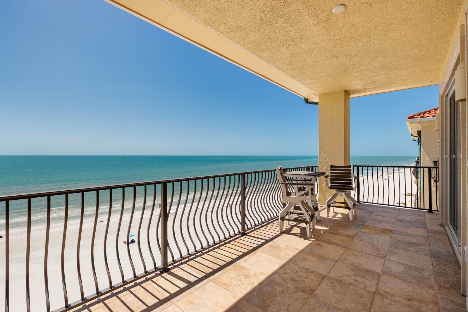 Image 17 of 73 For 13600 Gulf Boulevard 700a