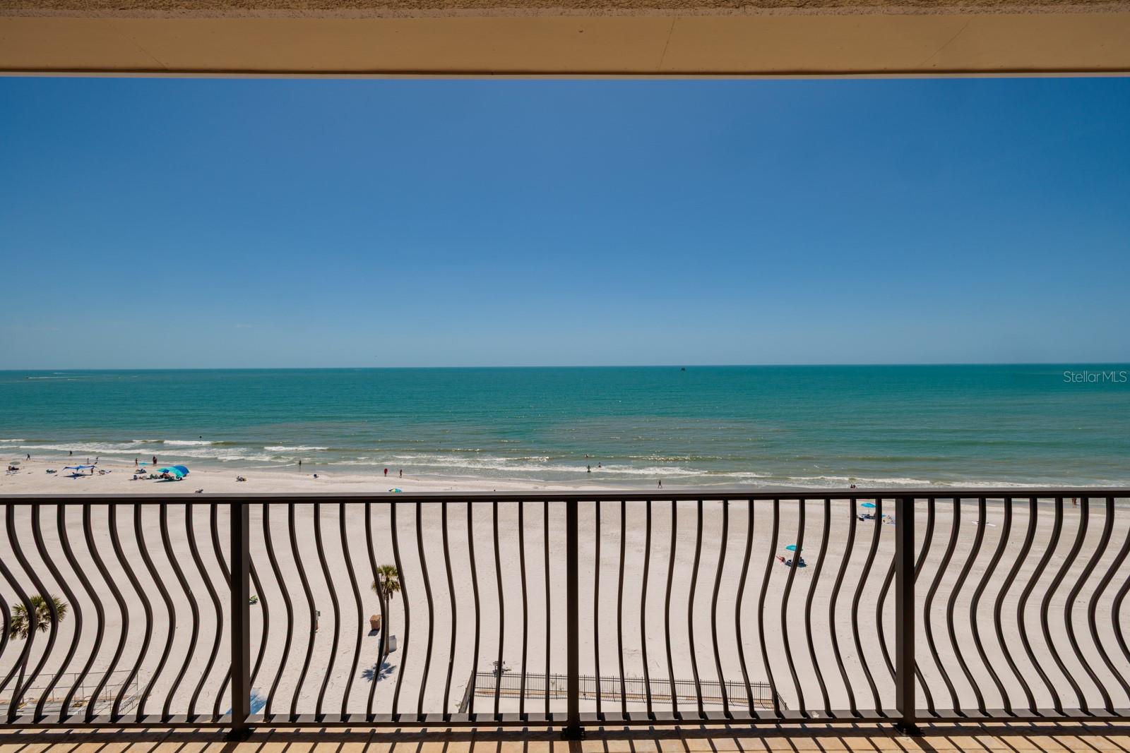 Image 18 of 73 For 13600 Gulf Boulevard 700a