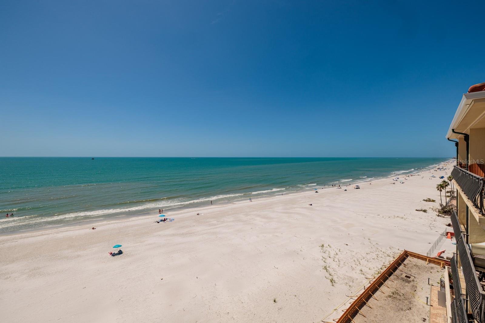 Image 21 of 73 For 13600 Gulf Boulevard 700a