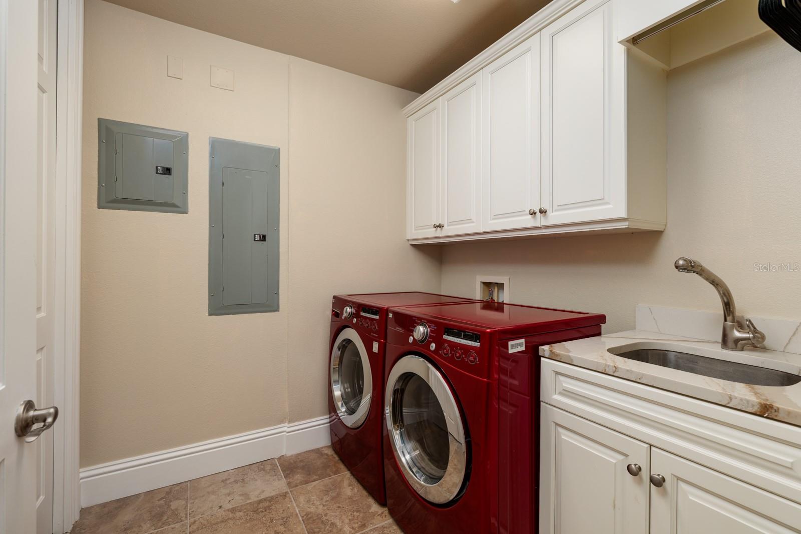 Image 44 of 73 For 13600 Gulf Boulevard 700a