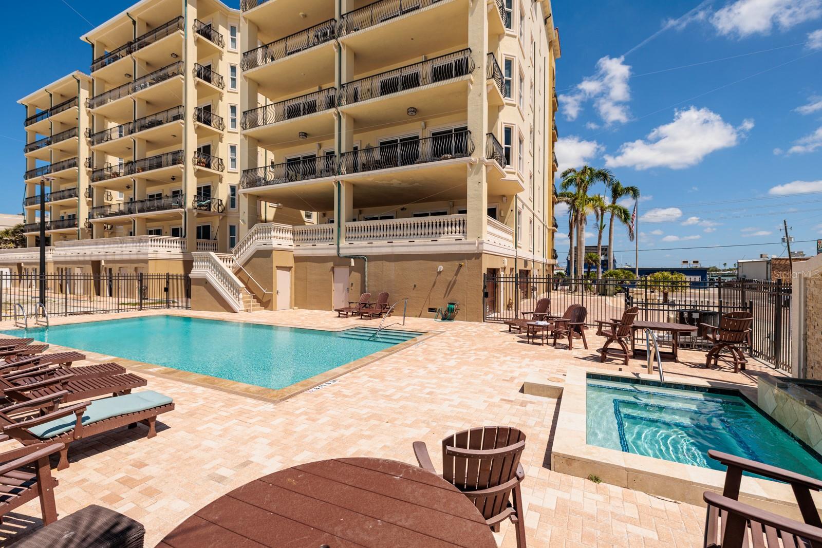 Image 56 of 73 For 13600 Gulf Boulevard 700a