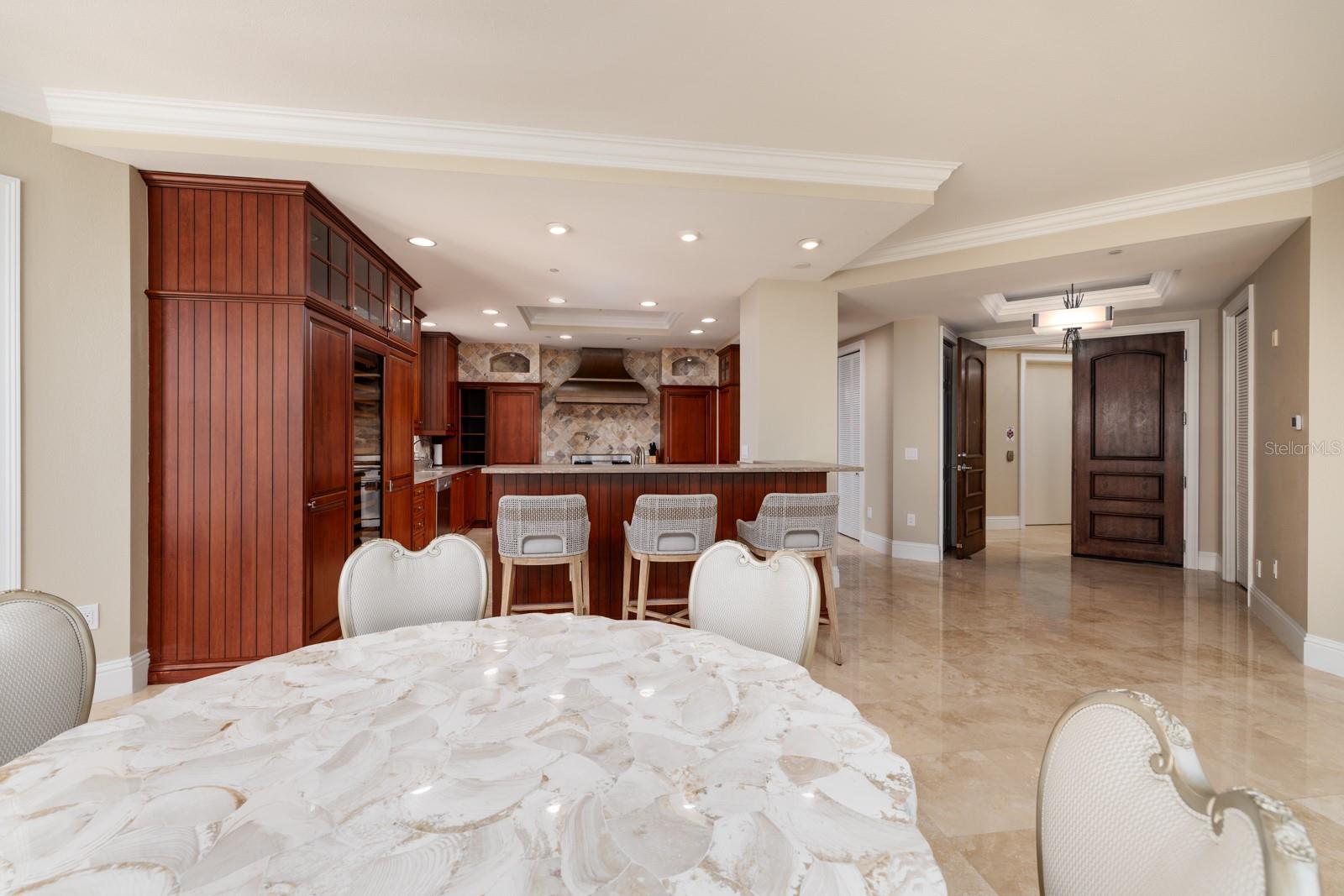 Image 8 of 73 For 13600 Gulf Boulevard 700a