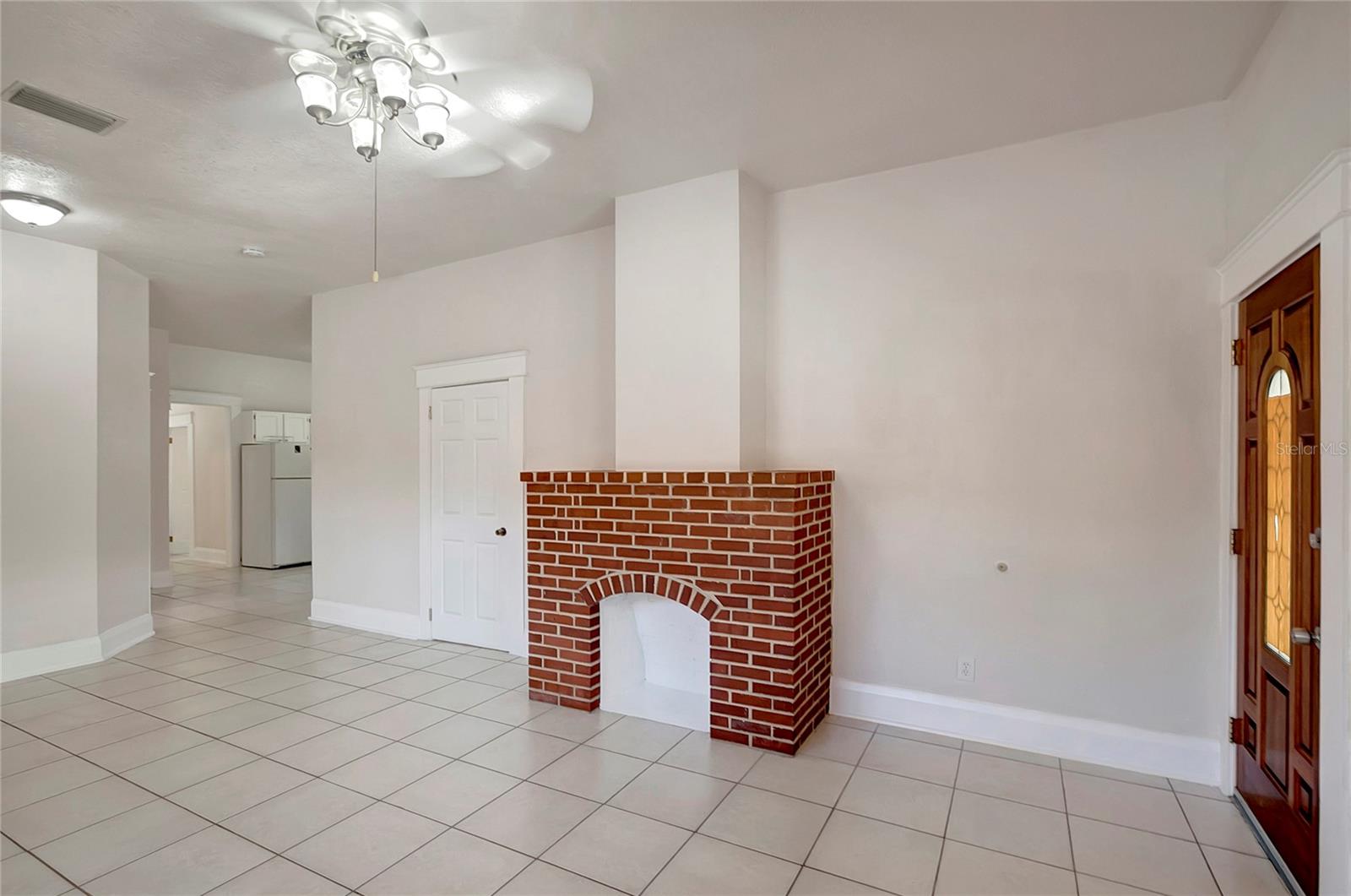 Image 6 of 53 For 6414 Central Avenue