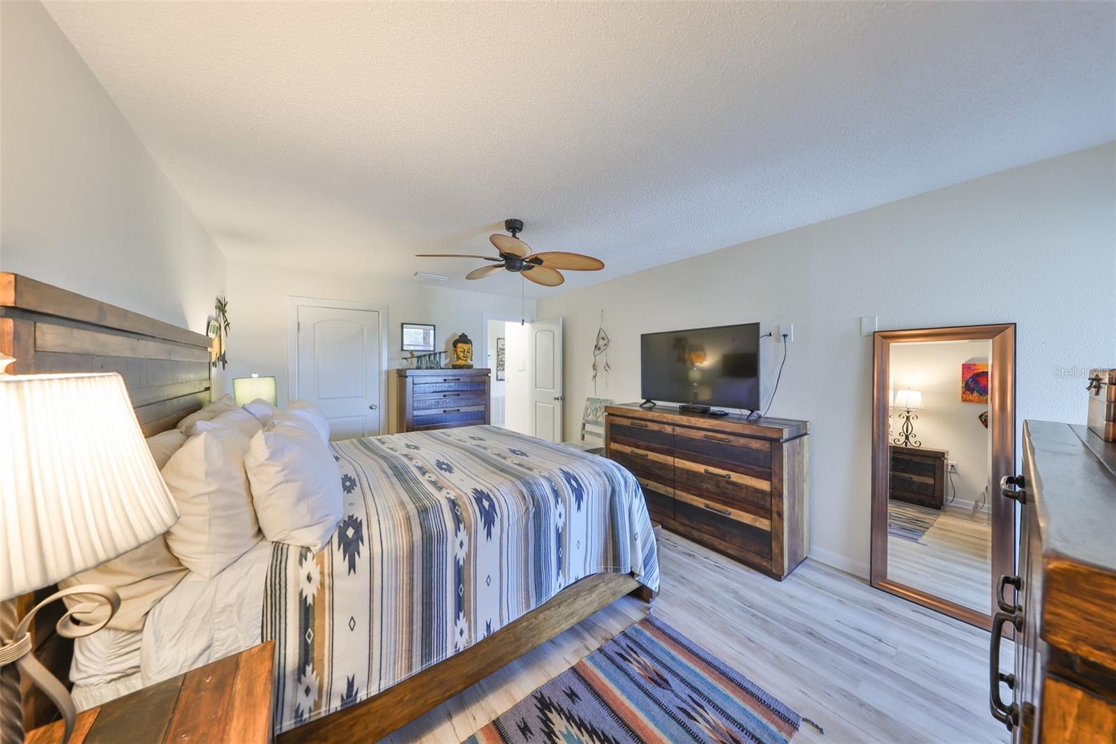 Image 15 of 32 For 2960 59th Street S 615