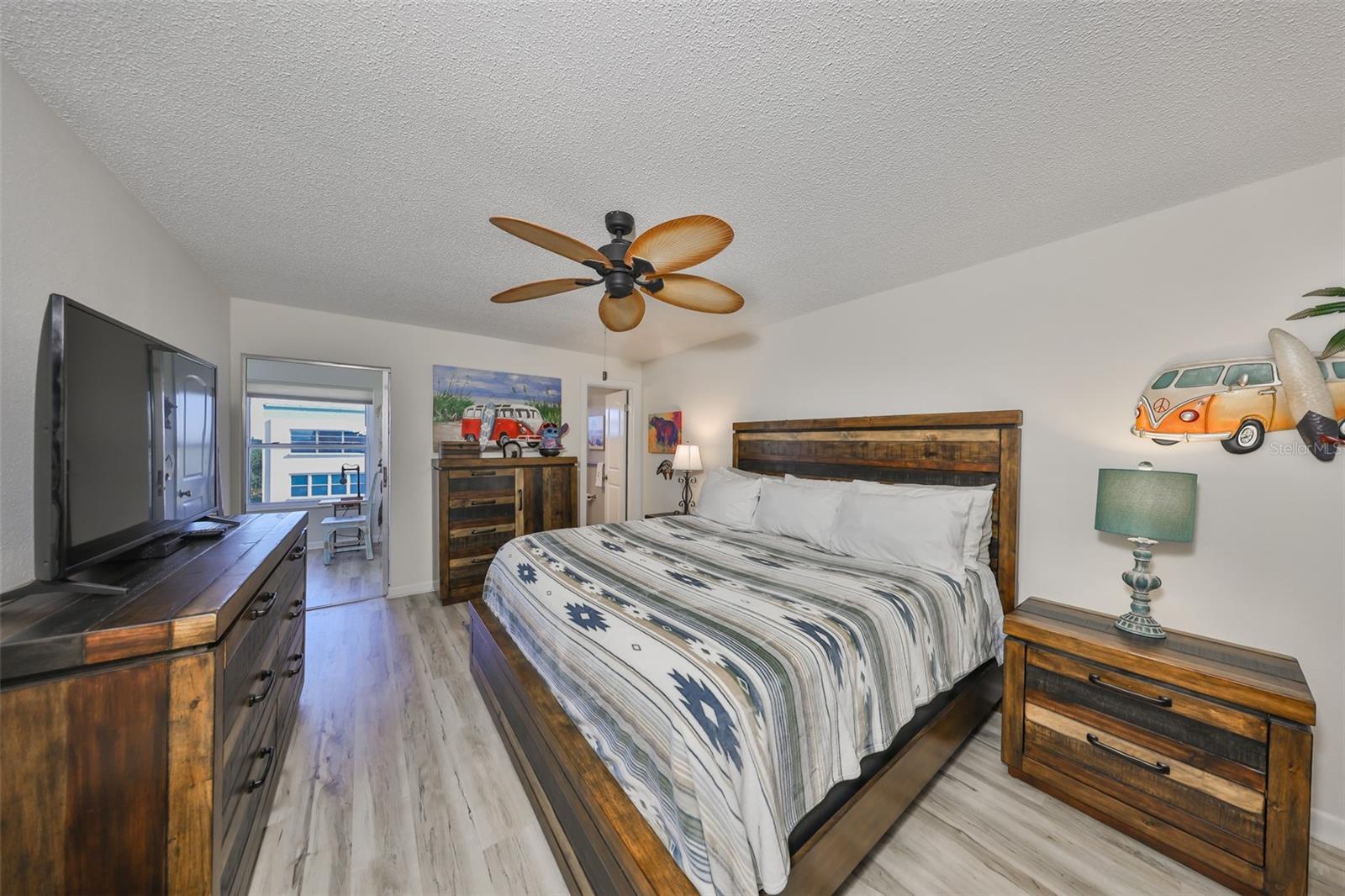 Image 16 of 32 For 2960 59th Street S 615