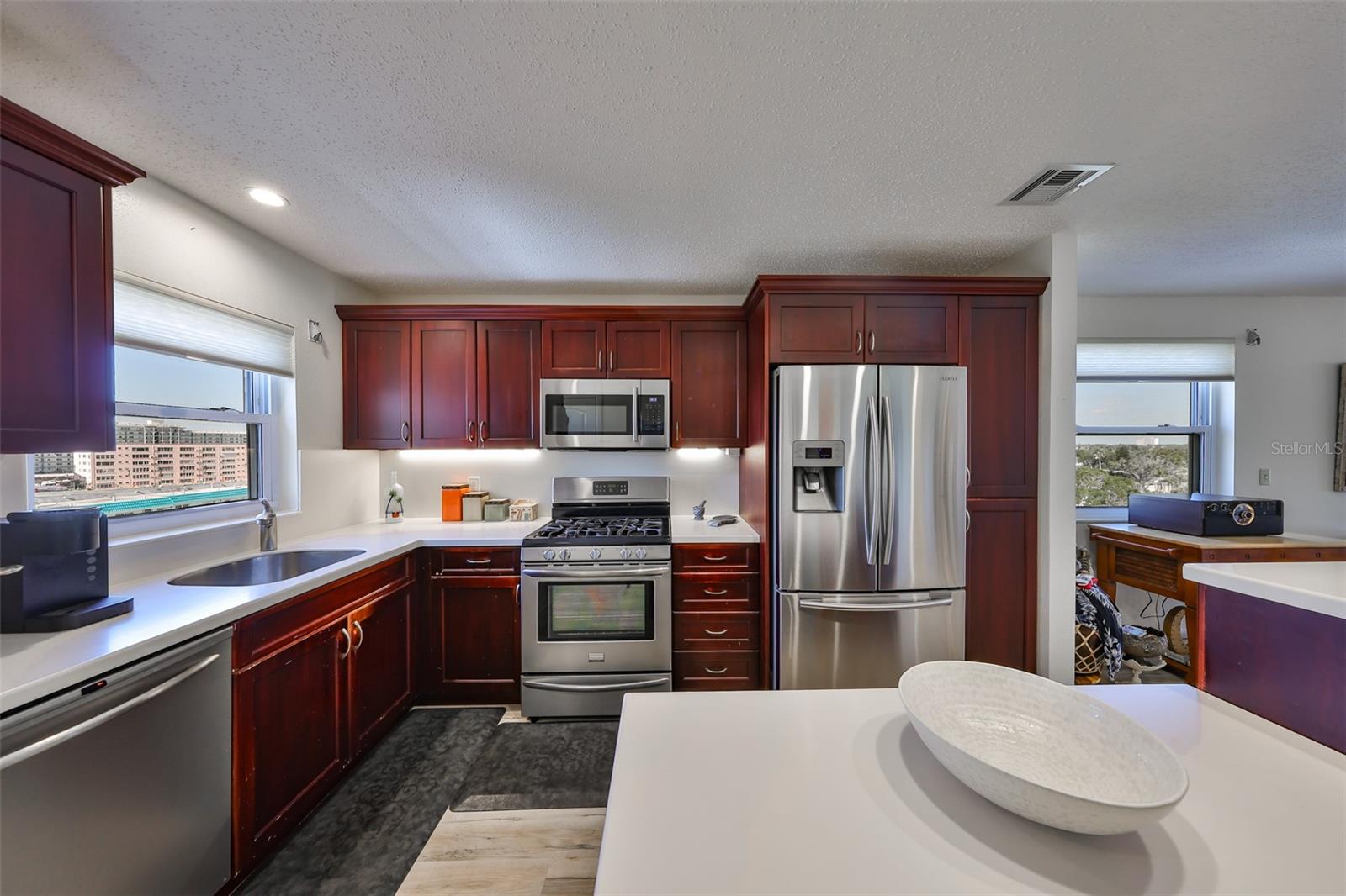 Image 4 of 32 For 2960 59th Street S 615