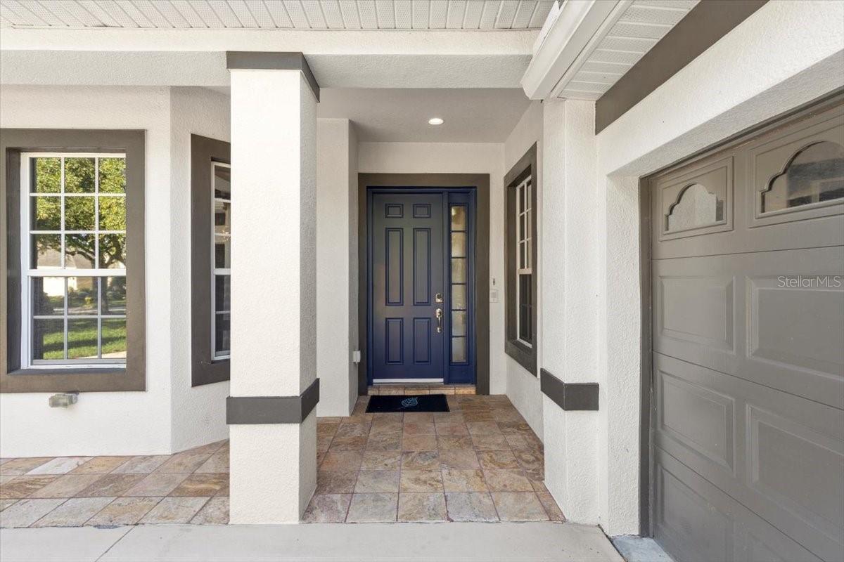 Listing photo id 0 for 20403 Walnut Grove Lane