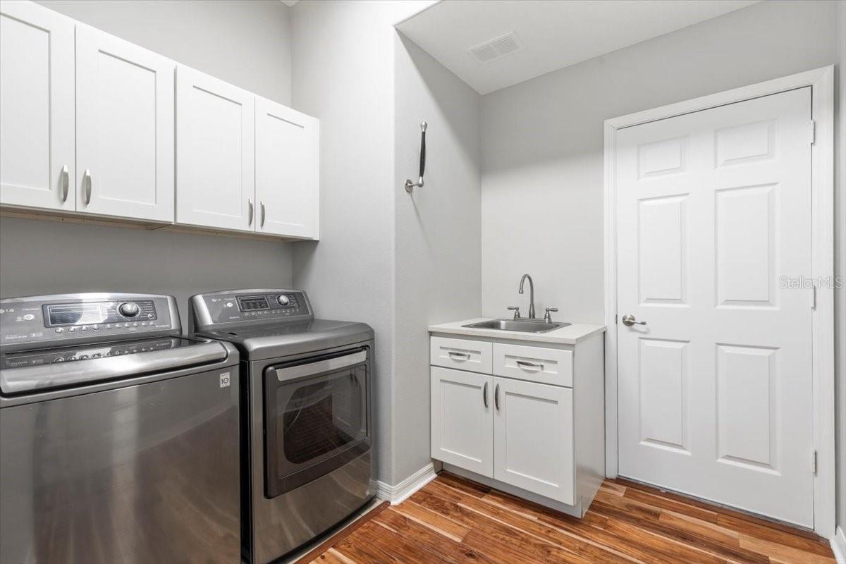 Listing photo id 33 for 20403 Walnut Grove Lane
