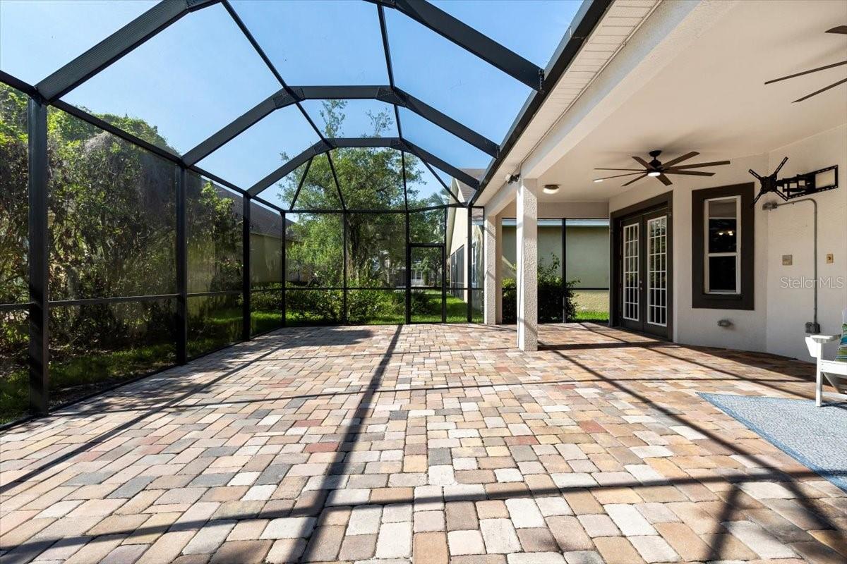 Listing photo id 55 for 20403 Walnut Grove Lane