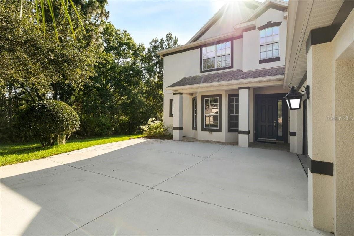 Listing photo id 61 for 20403 Walnut Grove Lane