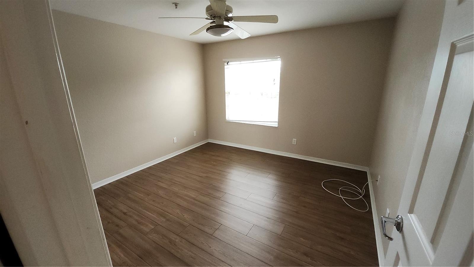 Image 20 of 40 For 6618 Pineview Terrace 6618