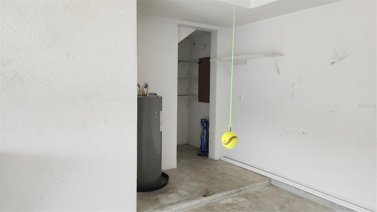 Image 30 of 40 For 6618 Pineview Terrace 6618