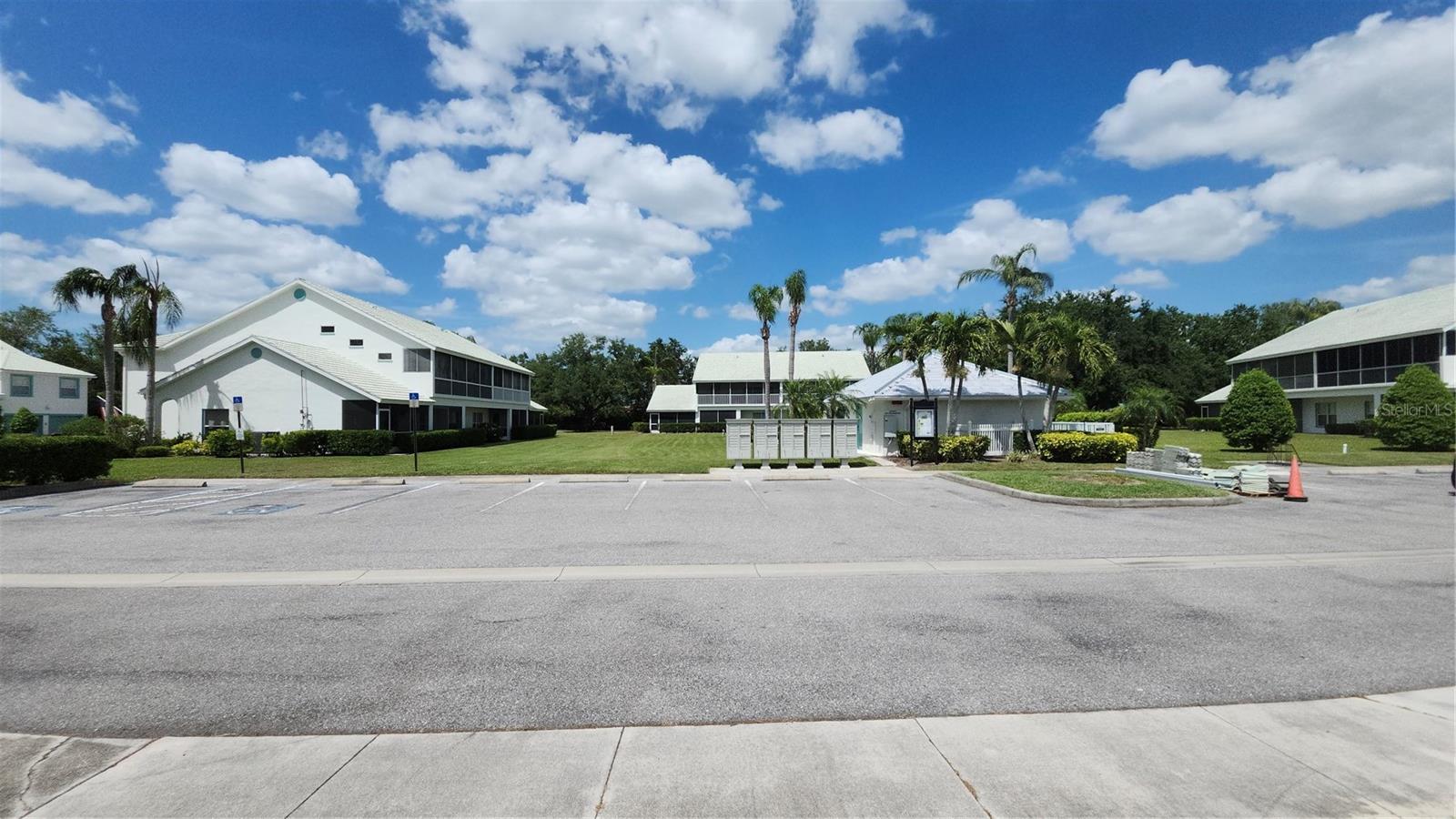 Image 8 of 40 For 6618 Pineview Terrace 6618